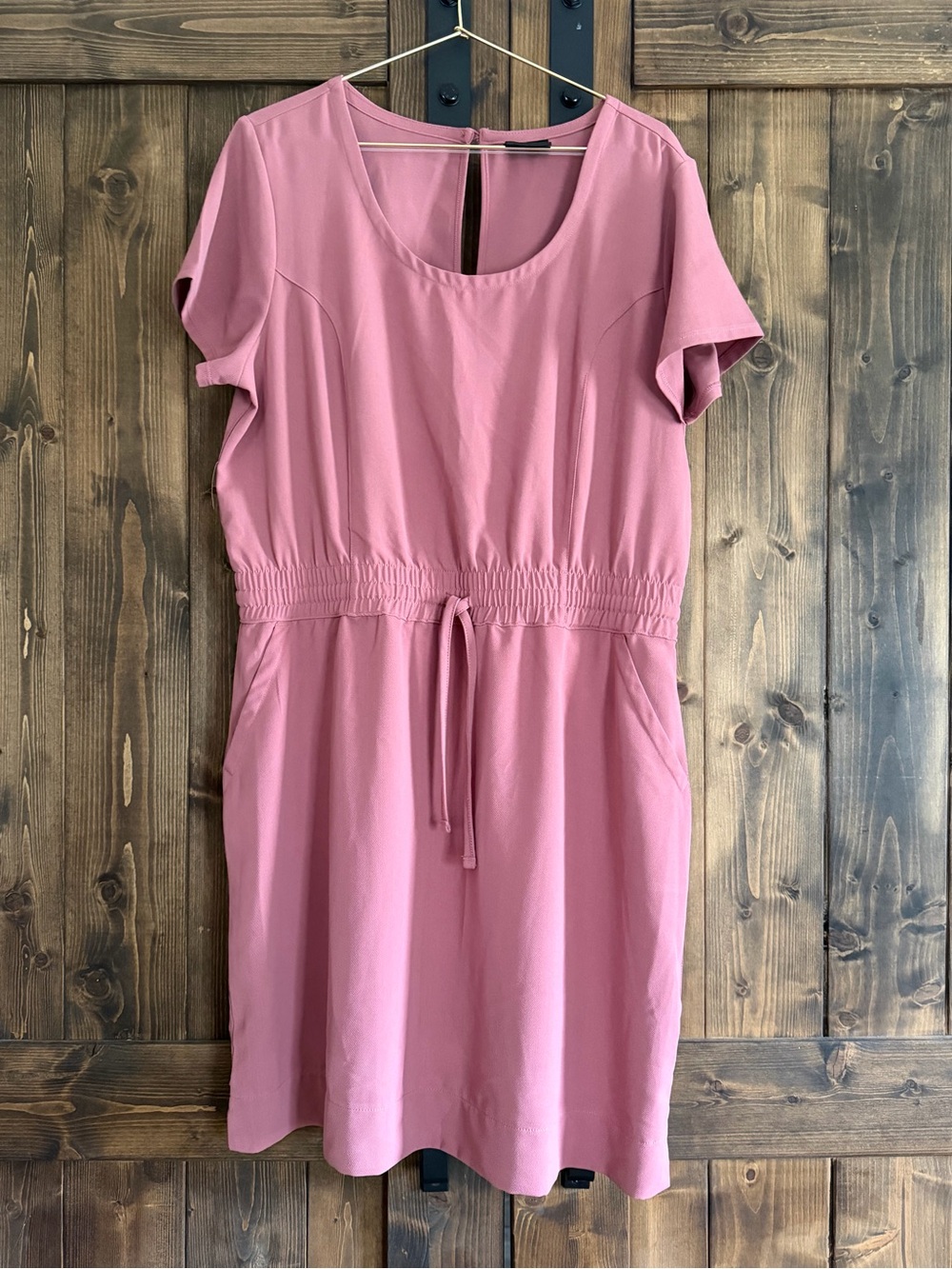 Decree Dusty Rose Drawstring Waist Midi Dress